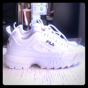 Women’s Fila Sneakers Size 11